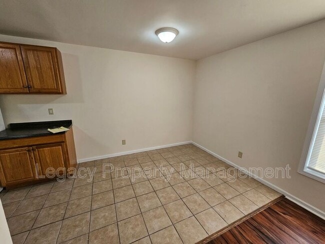 Foto del edificio - 531 S Anthony St