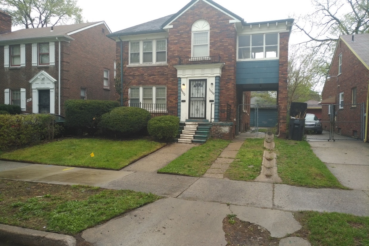 Primary Photo - 16590 Ilene Street