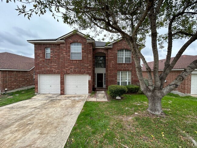 Foto del edificio - MUST SEE! 2-Story 4 Bedroom / 3 Bath Home ...