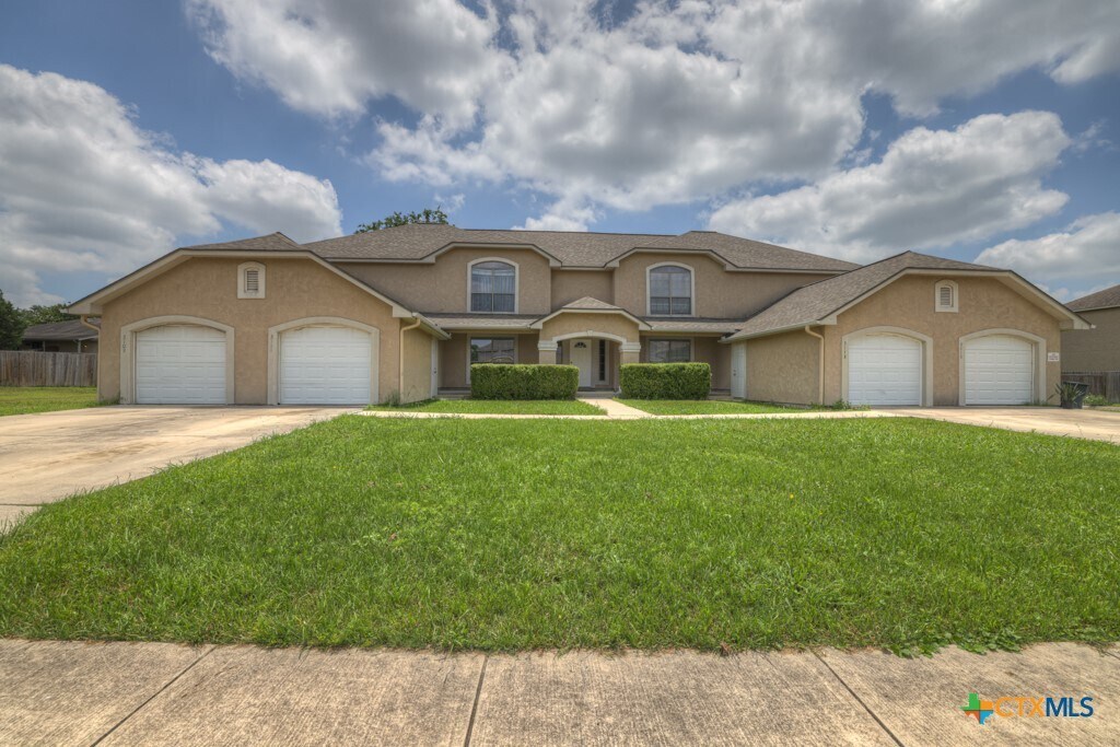 3109 Douglas Fir Dr, New Braunfels, TX 78130 Condo for Rent in New Braunfels, TX