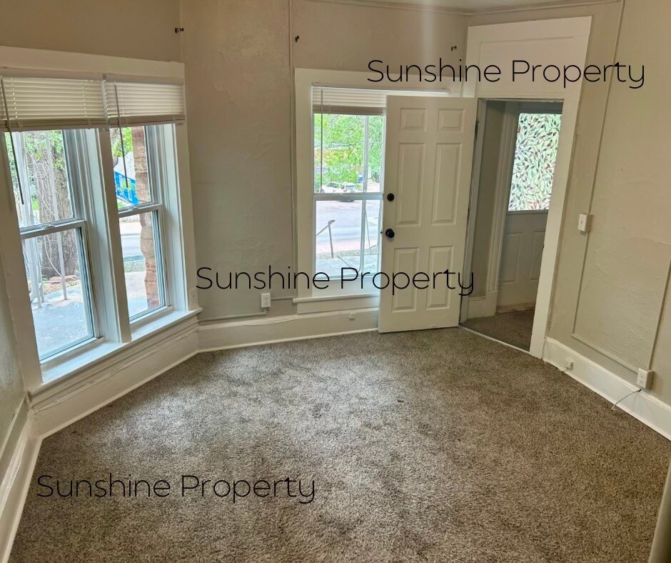 Foto principal - 1125 Manitou Ave