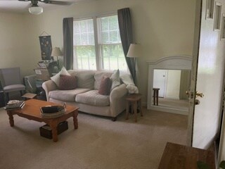 Foto del edificio - 4424 Lealand Ln