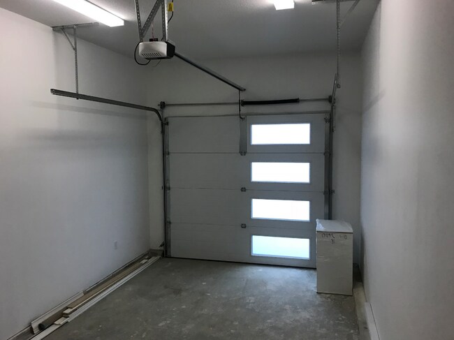 Building Photo - 8304-8388 88 Ave
