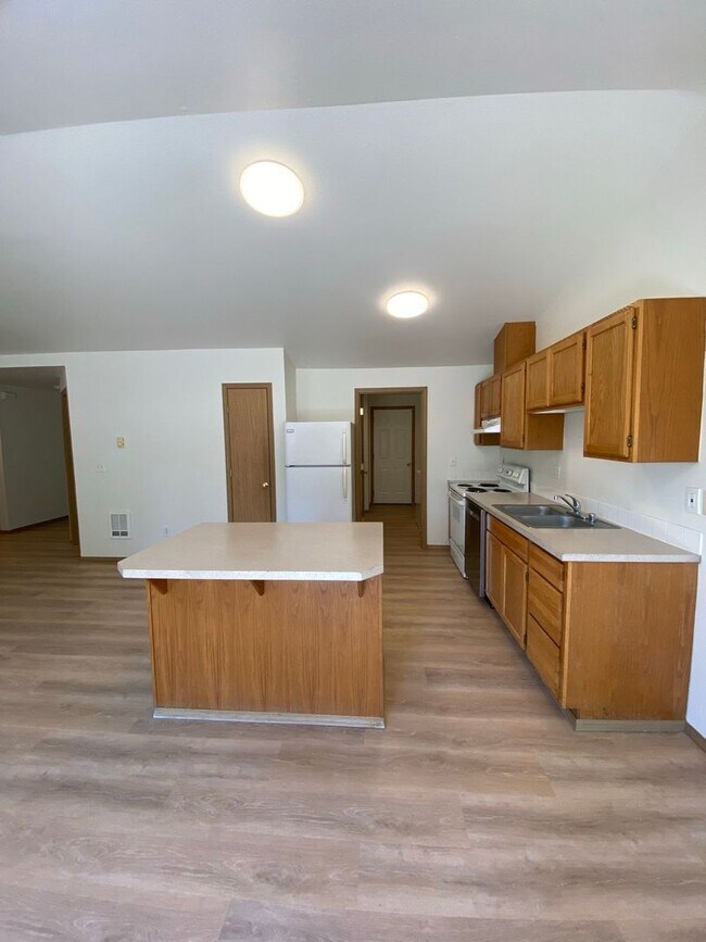 Foto del edificio - 2216 168th St E