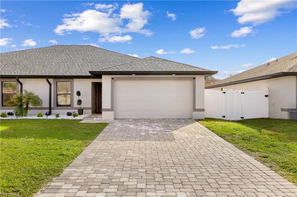 Foto principal - 3421 SW 8th Pl