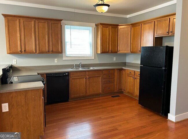 Foto del edificio - 130 Betsy Ln