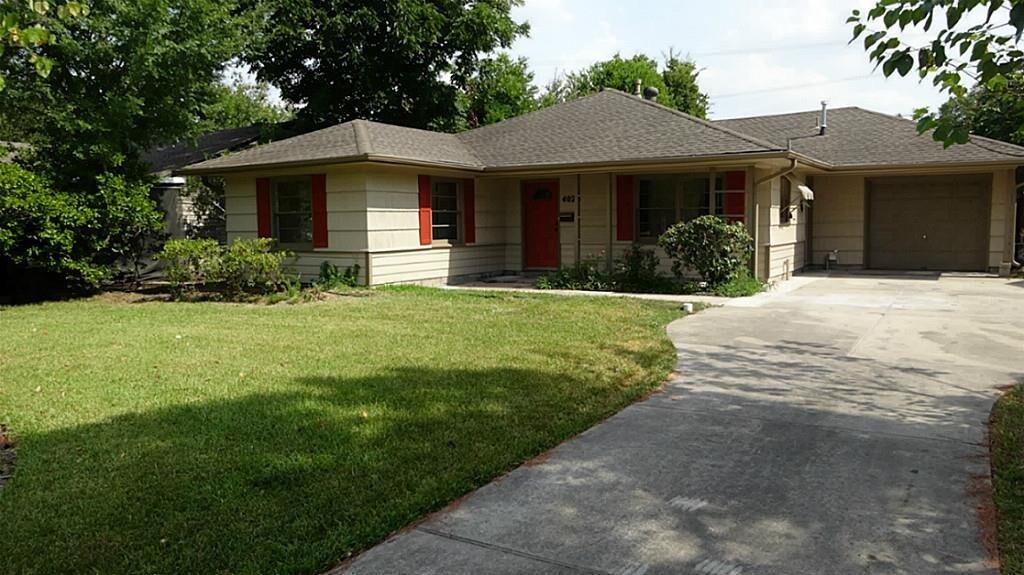 Primary Photo - 4025 Woodcraft St
