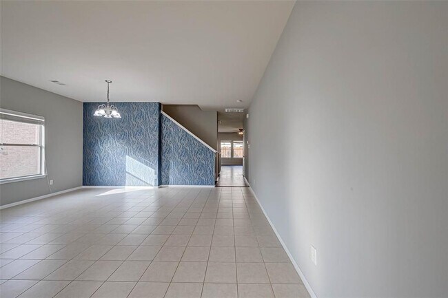 Building Photo - 502 Mornington Ln