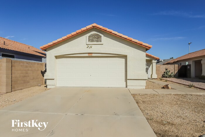 Foto principal - 2952 W Lone Cactus Dr