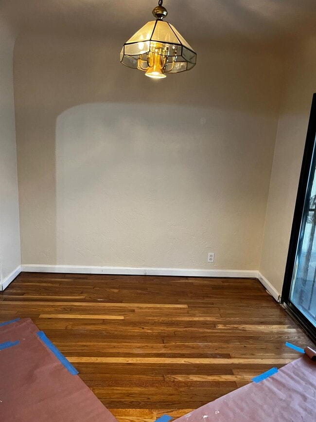 Foto del edificio - 4657 E Grant Ave