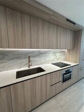 Building Photo - 77 SE 5th St