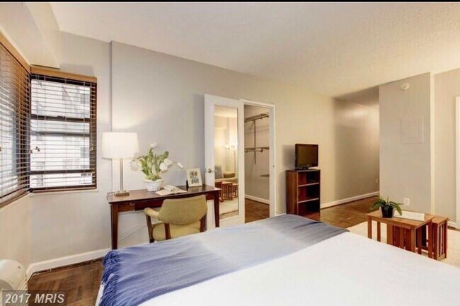 Foto del edificio - 2141 I St NW