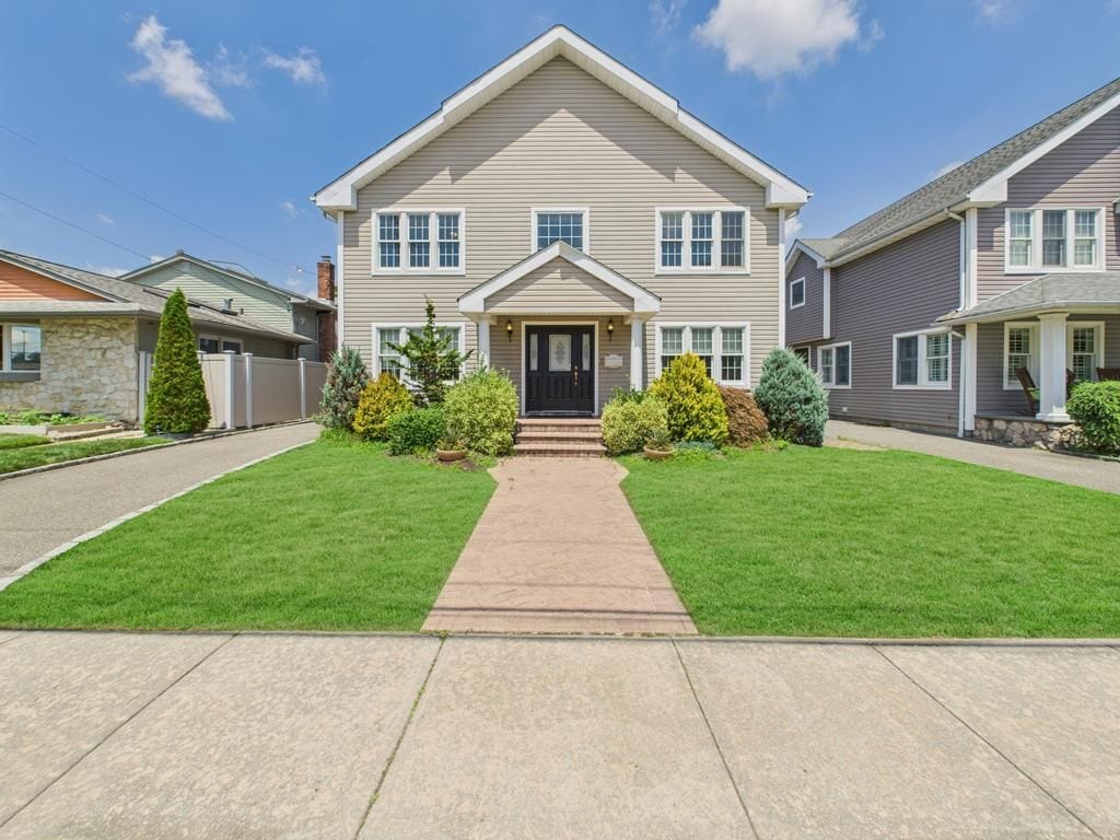 Foto principal - 136 Dow Ave