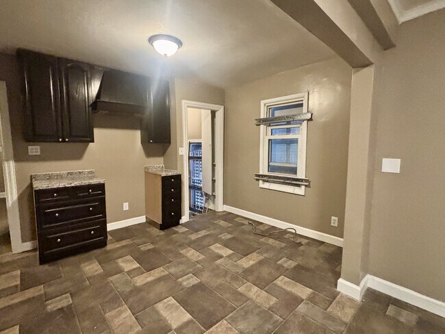 Foto del edificio - 19675 Rogge St