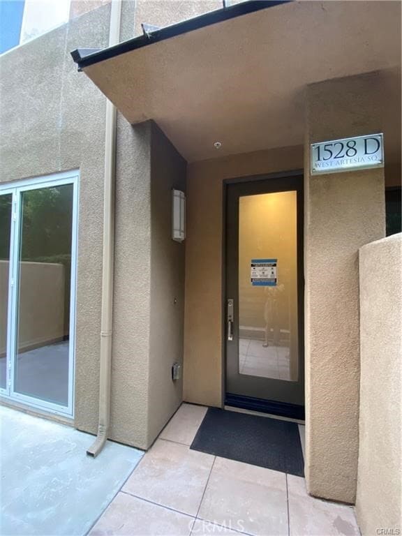 Primary Photo - 1528 W Artesia Square