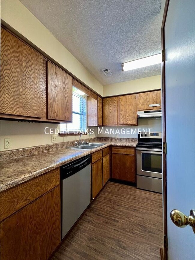 Building Photo - 4098 N Sunflower Cir