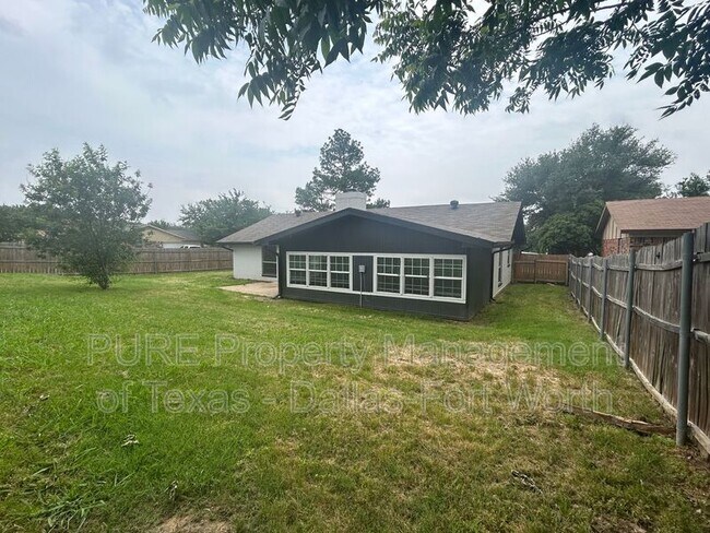 Building Photo - 6461 Starnes Rd