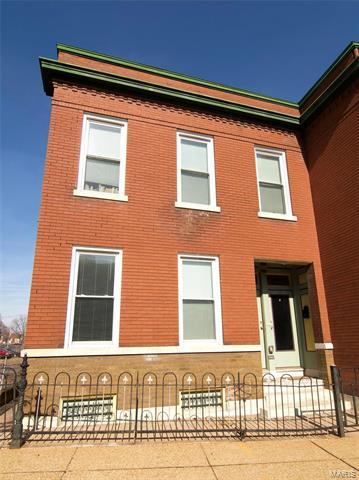 Primary Photo - 2703 Arsenal St