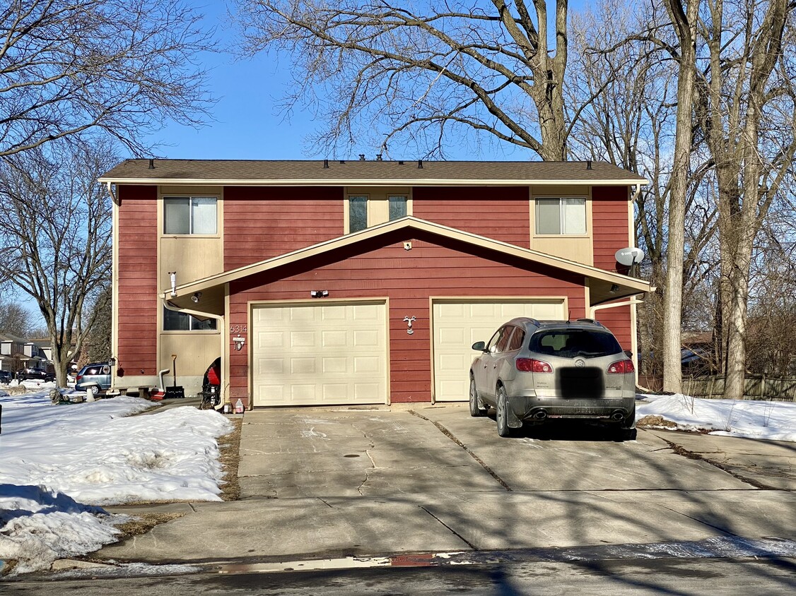 6314 Maywood Ave, Middleton, WI 53562 Townhome Rentals in Middleton