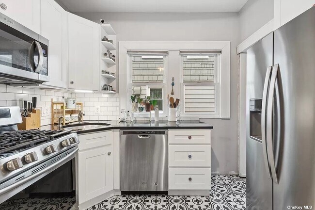 Foto del edificio - 3316 Farragut Rd