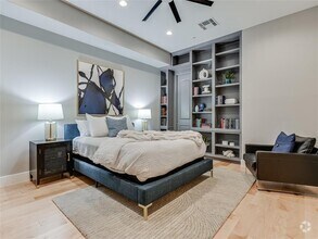 Building Photo - 1529 Barton Springs Rd