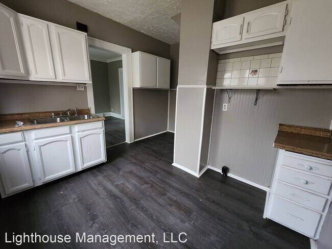 Foto del edificio - 3 br, 1 bath House - 1726 E. Main St.