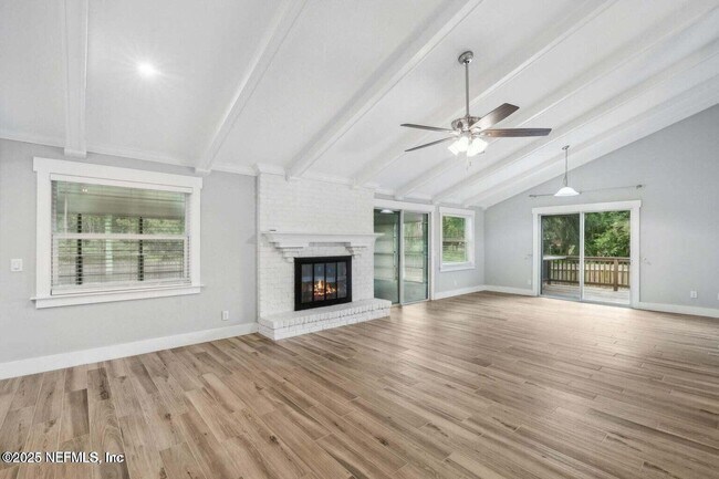 Foto del edificio - 5609 Hyde Park Cir