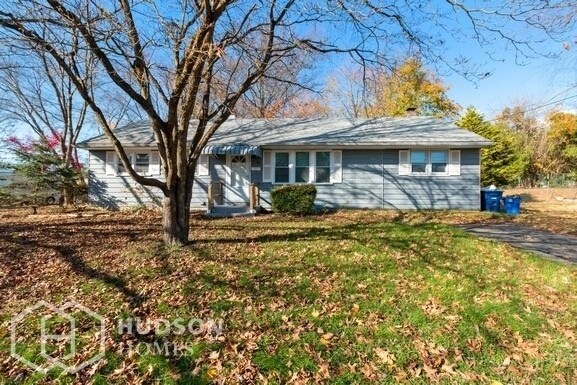Primary Photo - 26 Thornton Pl