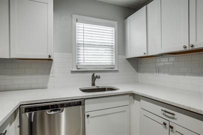 Building Photo - 1125 S Davis Dr