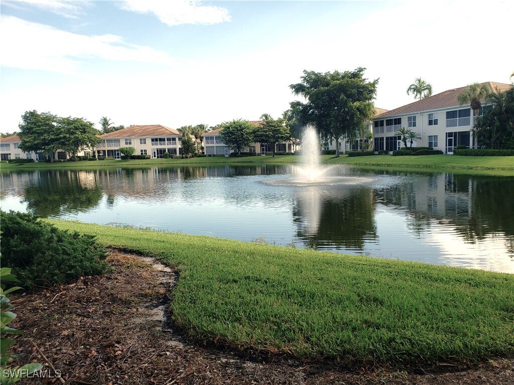 Foto del edificio - 832 Carrick Bend Cir