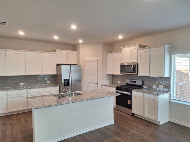 Foto del edificio - 10017 Deposit Dr