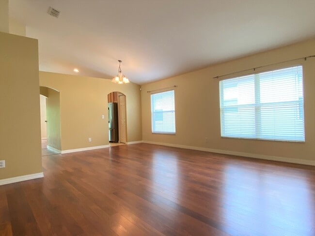 Building Photo - 14936 Faberge Dr