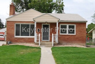 Building Photo - 853 Memmo Dr