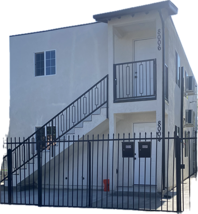 Building Photo - 8004 Towne Ave