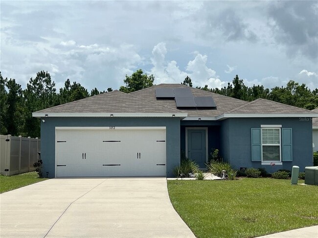 Building Photo - 1052 Kobuk St