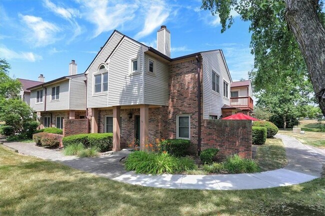 Building Photo - 9572 Maple Way