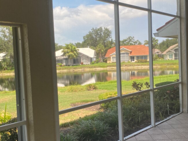 Foto del edificio - 3132 Silkwood Ln