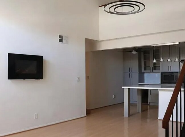 Foto del edificio - This stunning One-Bedroom 1.5 Bathroom Condo in Laguna Niguel