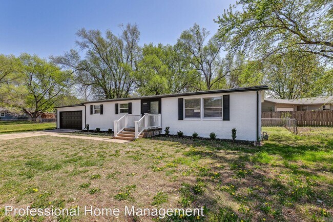 Foto del edificio - 3 br, 2 bath House - 6300 N Randall