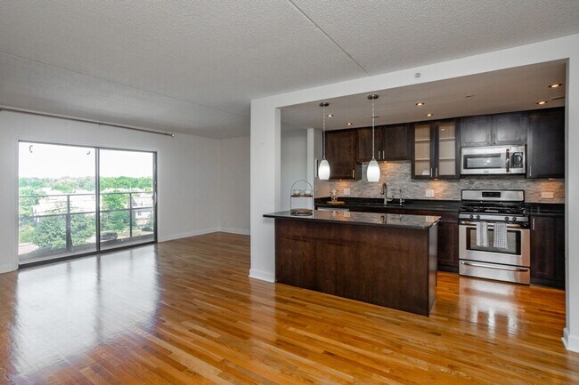 Foto del edificio - 21 Kristin Spacious 3 Bedroom 2 Bath!