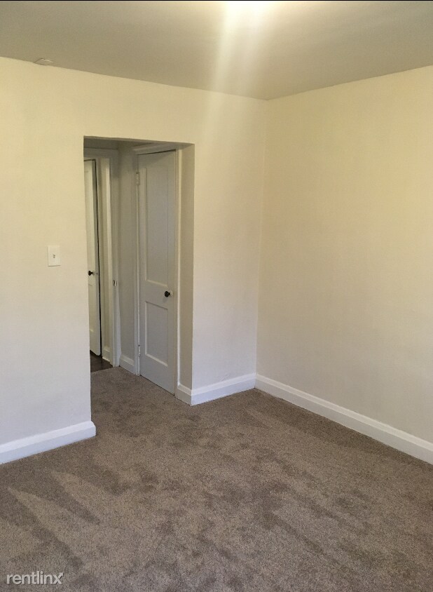 Foto del edificio - 1 br, 1 bath  - 3809 Fairhaven Ave Apt 1