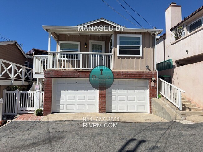 Building Photo - Incredible Gem! Ocean side of PCH with expansive views won't last long!