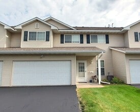 Building Photo - 60 Bridgewater Trail