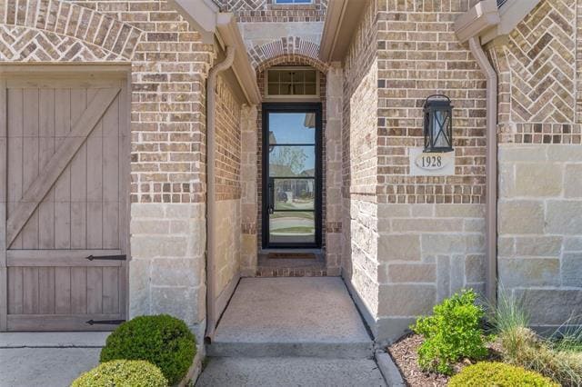 Foto del edificio - 1928 Crested Ridge Rd