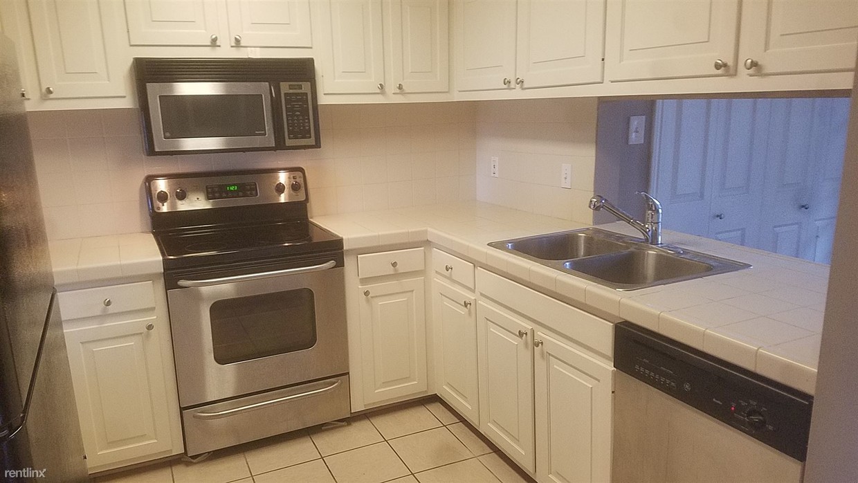 Primary Photo - 15023 Shenandoah View Ct