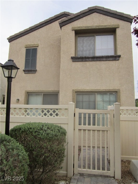 Building Photo - 620 White Shark Ct