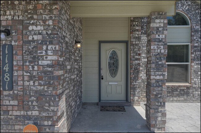 Foto del edificio - 11481 Lone Wolf Cir