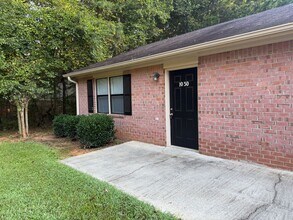 Building Photo - 1030 Nash Ct