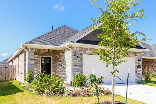 Building Photo - 8519 Balding Dr