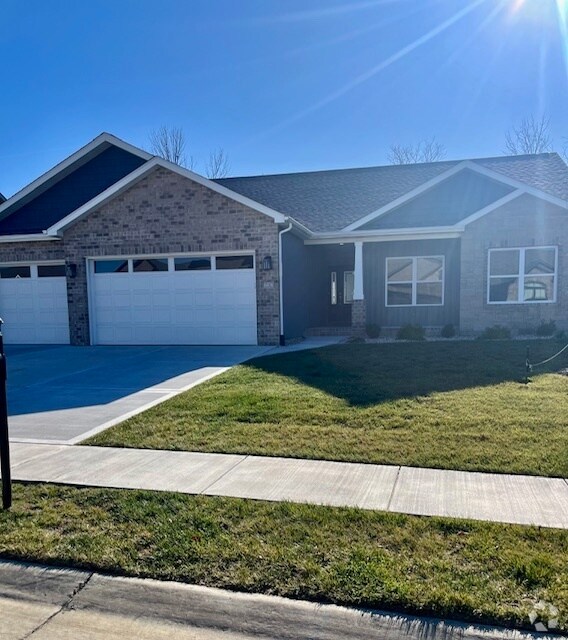 Meridian Oaks Apartments for Rent Glen Carbon, IL 1 Rentals